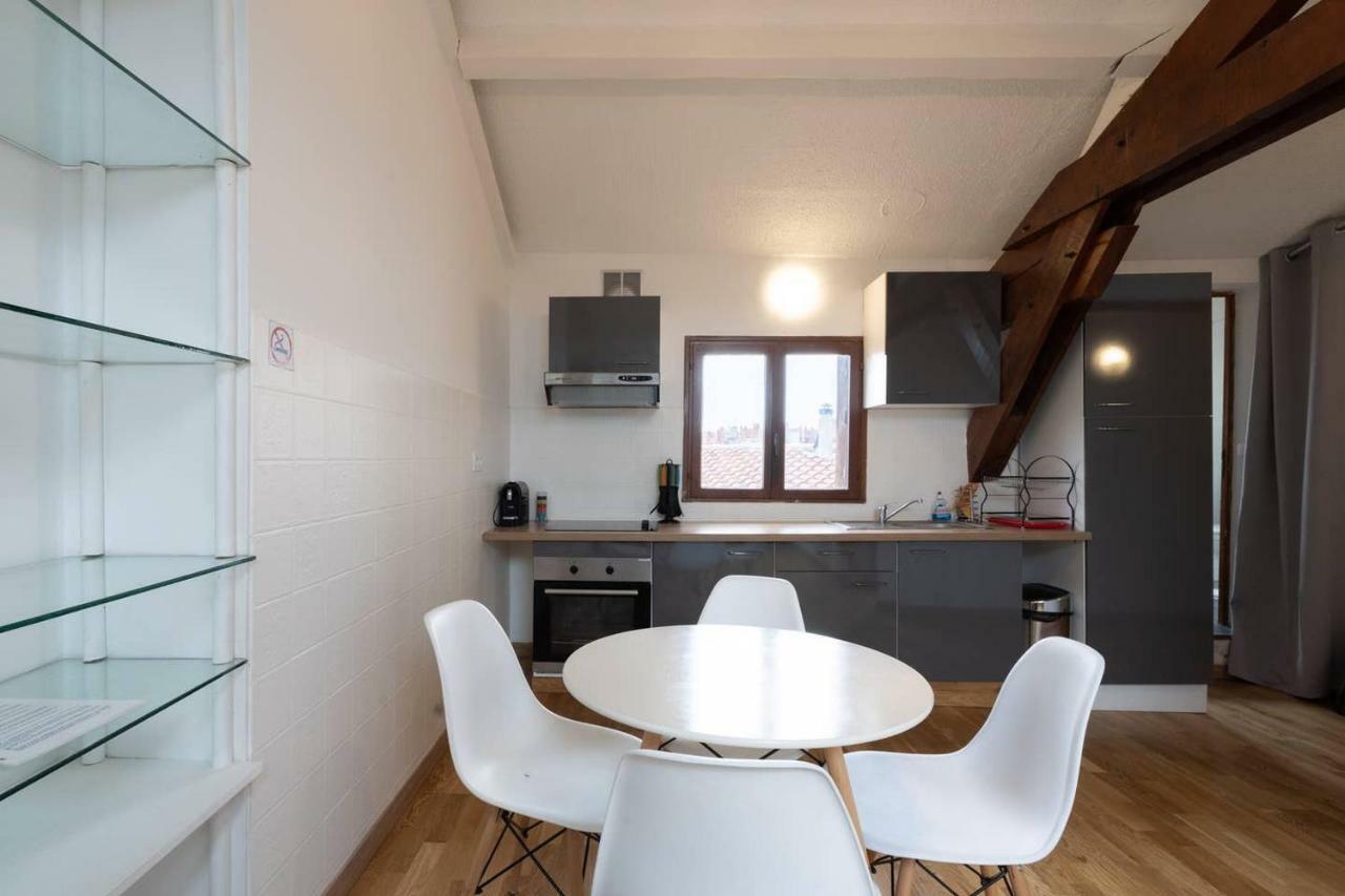Appartement 7 - Tout Equipe, Fonctionnel - Carmes, Toulouse Bagian luar foto